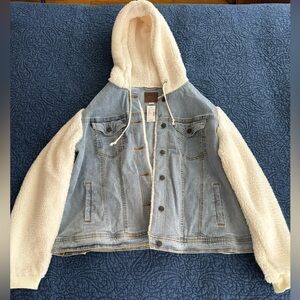 Maurice’s blue jean jacket